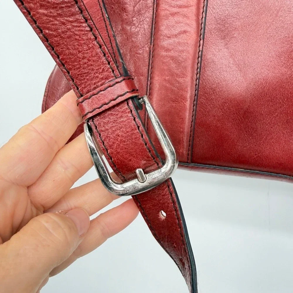 Wilsons Leather Laptop Messenger Briefcase Red Buckle Satchel Work Bag